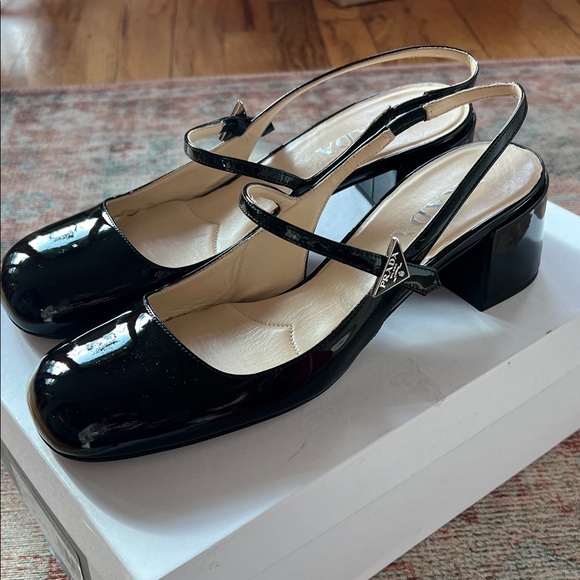 Prada Black Patent Calzature Donna Vernice Mary Janes size 39